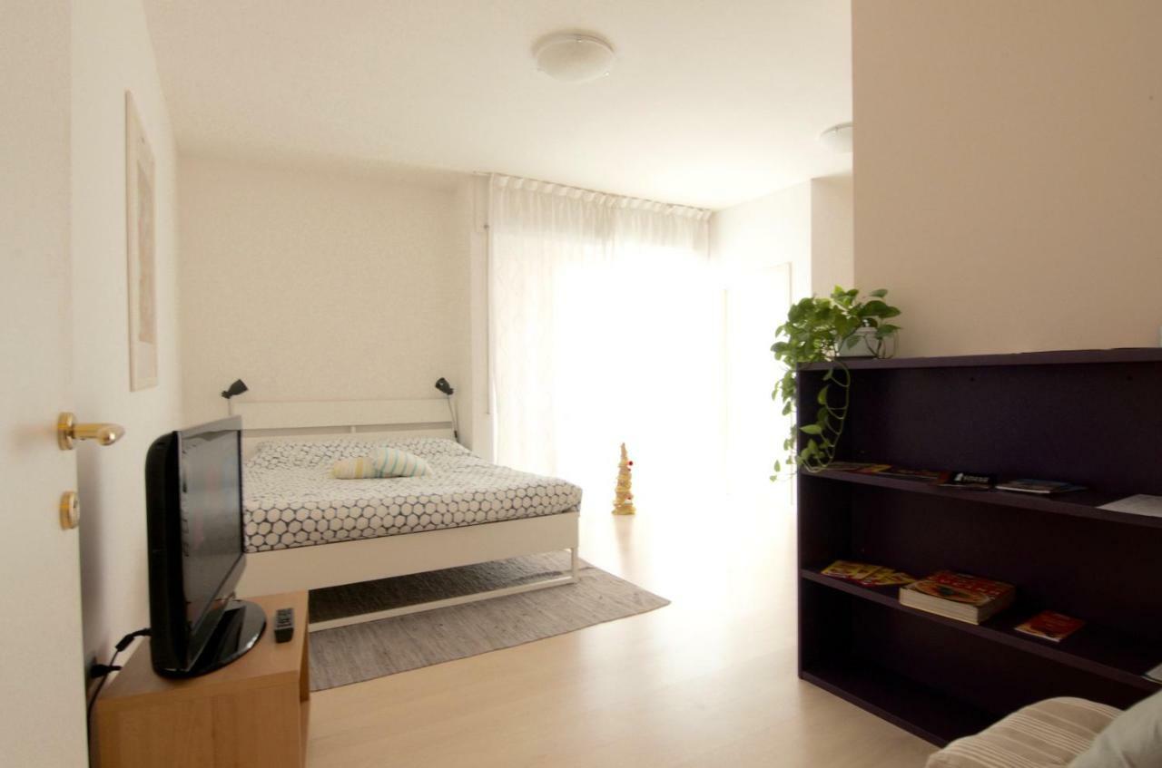 Interno 77 Di Tss' - Appartamento Soleggiato Con Ampie Finestre & Internet Veloce Con Fibra - Perfetto Per Coppie Trento Exterior photo